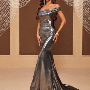Silver Preppy Women's Metallic Open Back Dress & Off Shoulder Design